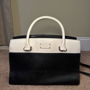 Elegant Kate Spade Black and White Handbag